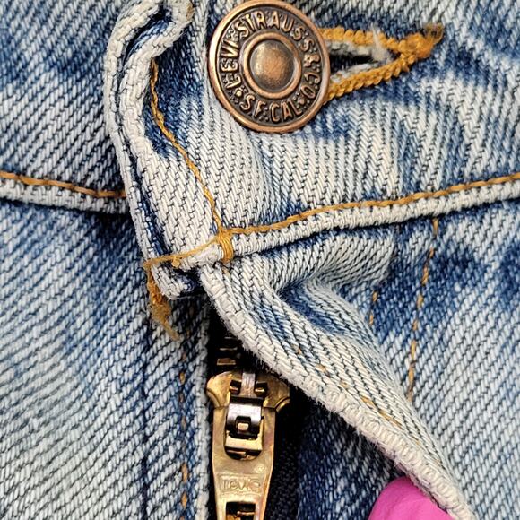 Vintage LEVIS 550 High-Waist Baggy Jeans Womens 4/5 28x31 USA Made - Picture 3 of 16